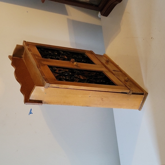 Jewelry or Ornament Holder - Picture 5 of 7